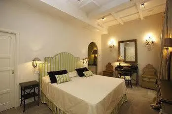 Hotel El Jebel Taormina 5*,
