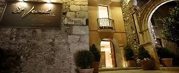 Hotel El Jebel Taormina 5*,